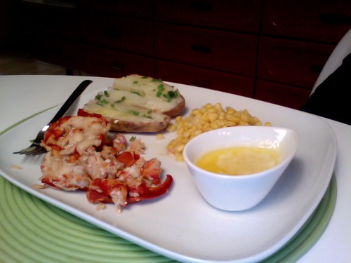 lobster, garlic butter, corn potato