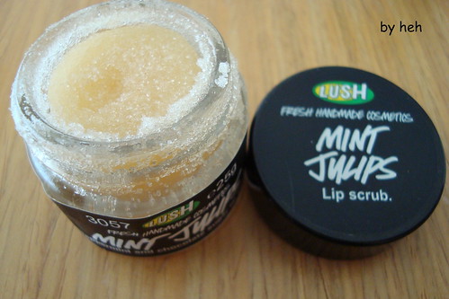 lush lip scrub5