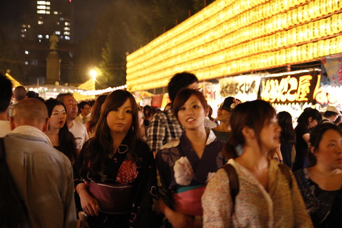 Two yukata-wearing girls disapprove my photo taking (Mitama Festival 2010)