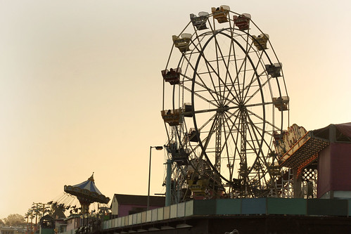 Ferris wheel and swing spinny ride