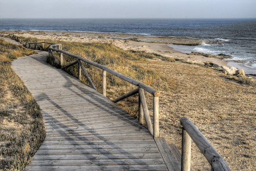 Handrail and sea. Barandilla y mar