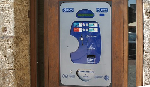 öffentlicher kondomautomat