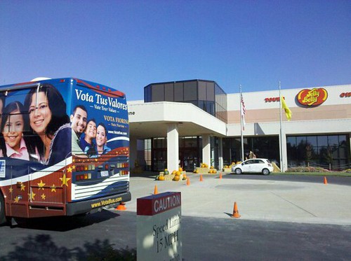 VotaBus at the Jelly Belly factory