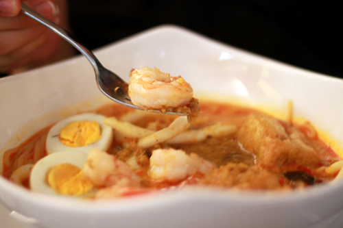 curry laksa recipe. Seafood Curry Laksa.