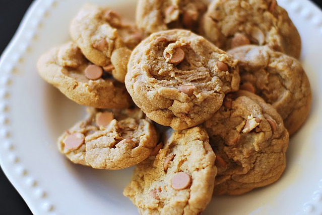 peanut_butter_chip_cookies