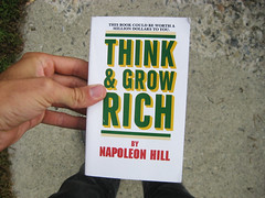 Think and Grow Rich (Napoleon Hill) - Blogging Bookshelf