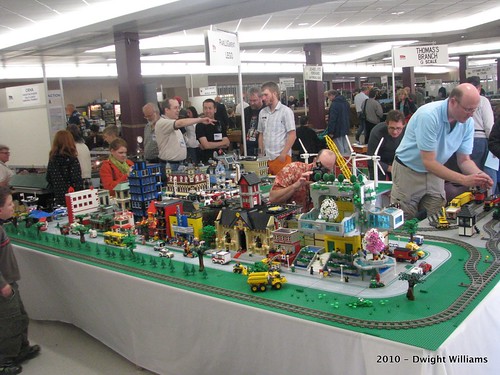 ParLUGMent: Lego Fandom at the Ottawa Railfair 2010