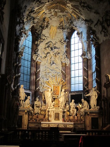 The altar of Michaelerkirche