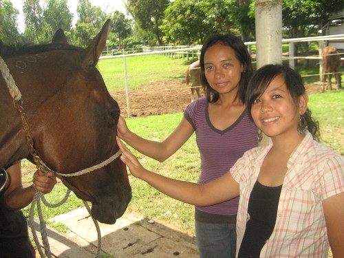 Chat and Belle with the horse.