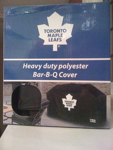 This is Exclusive Content, Folks - the box that my Toronto Maple Leafs Barbecue Cover came in