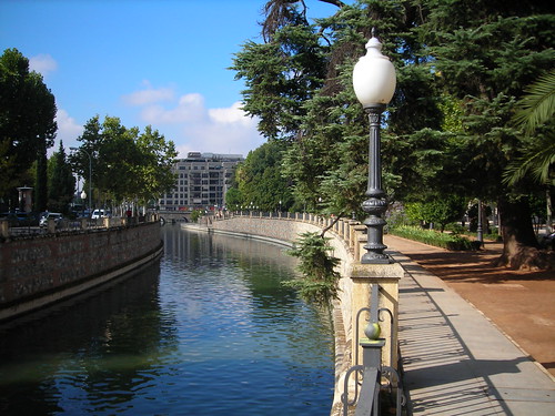 Paseo del Salón y Río Genil, Granada