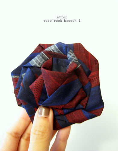 a*for...rose rock brooch 1