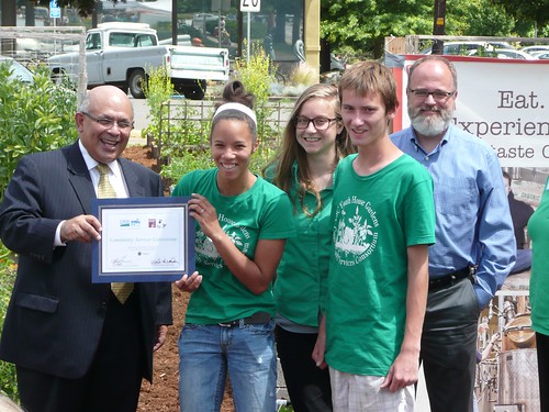 Victor Vasquez, USDA Deputy Under Secretary for Rural Development presented a partnership award to the young men and women involved in the Youth Garden at the Community Services Consortium in Corvallis, Oregon.  