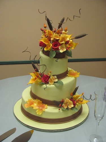 Autumn Wedding cake 018 by Cake Madam