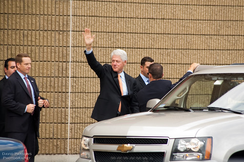 President Clinton waves goodbye