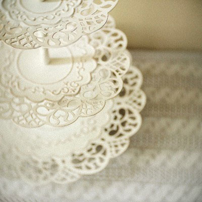 FF_lace cupcake stand_this is glamorous_teaspoon vintage_etsy_
