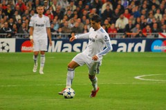 Cristiano Ronaldo, Mesut Özil, Sami Khedira, Real Madrid, Atletico Madrid, Derby, Diego Forlan, Gonzalo Higuain, Jose Mourinho