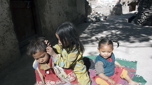 children at Alchi