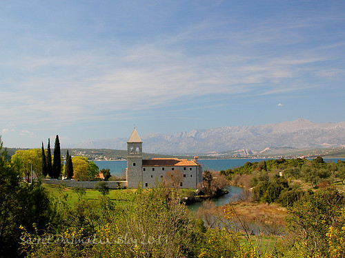 Monastery of Karin Donji with Velebit in the backround