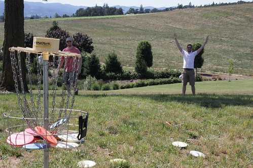 Frisbee Golf at a friggin winery. Im going to try and sell this image to Stuff White People Like. 