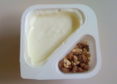 Müller Joghurt mit der KnusperEcke Crispy Crunch - offen