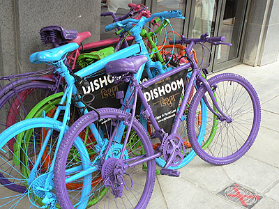 vélos multicolores.jpg