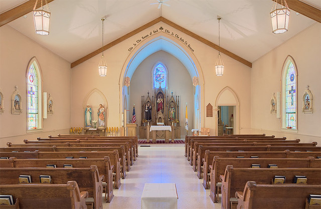 Saint Patrick Roman Catholic Church, in Grafton, Illinois, USA - nave
