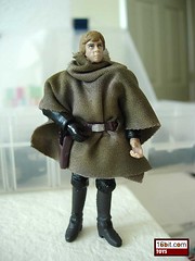 Luke Skywalker (Endor Poncho)
