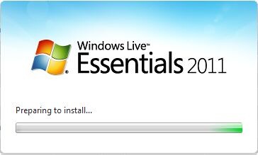 Windows Live Essentials 2011, preparing to install...