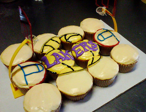  a Lakers cupcake cake And from their website pretty wedding cupcakes