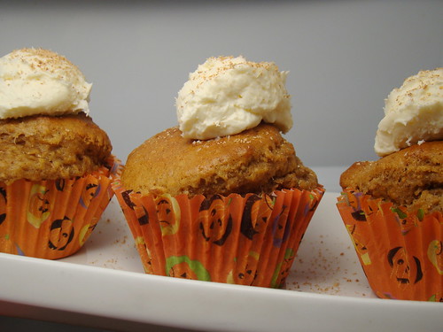  Bumpkin Pumpkin Spice Cupcake with Tofutti Frosting