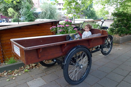 pascal rides in the big bakfiets