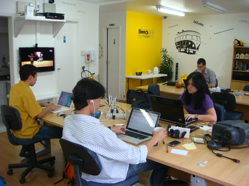 Interior do Bee's Office, no Rio de Janeiro. Foto: Flickr