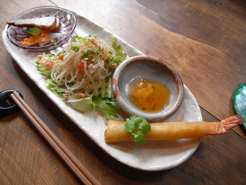 奈良食材でエスニック『タイ料理RAHOTSU』＠奈良市高畑