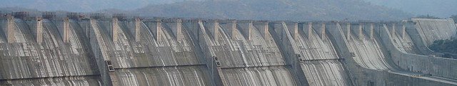 800px-Sardar_Sarovar_Dam_2006,_India