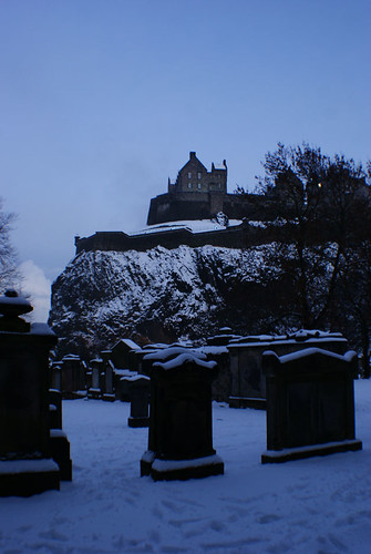 Castle, Graveyard