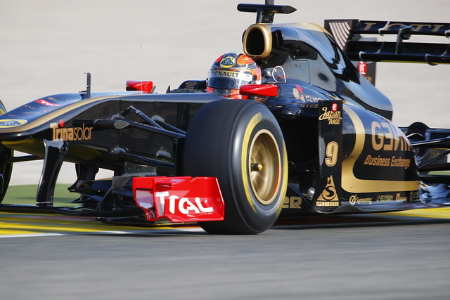 Kubica on track in the Renault