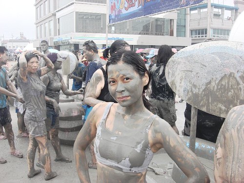 Rebecca saw - mud festival