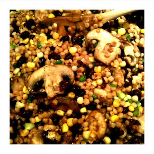 Coucous with black beans, corn, and mushrooms