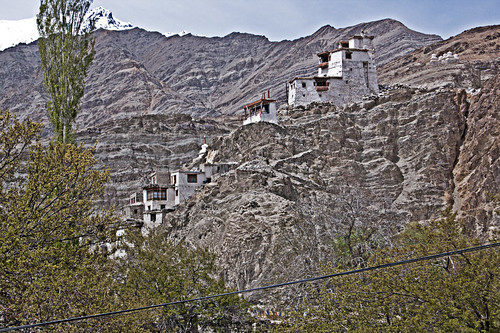 Skurbuchan village