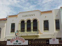 Harston's, Napier