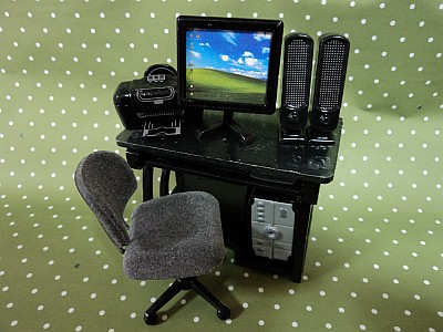 dollhouse miniature computer table chair speakers