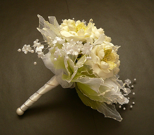 Foamrose bouquet by eveart design