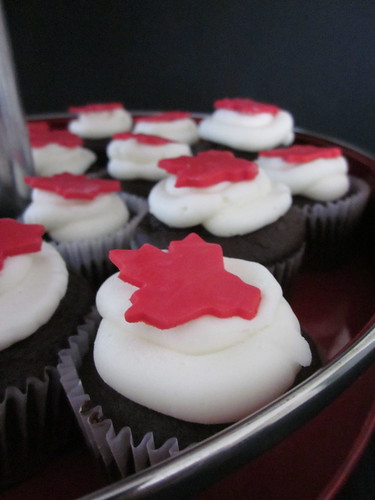 canada day cupcakes. Canada Day Cupcakes