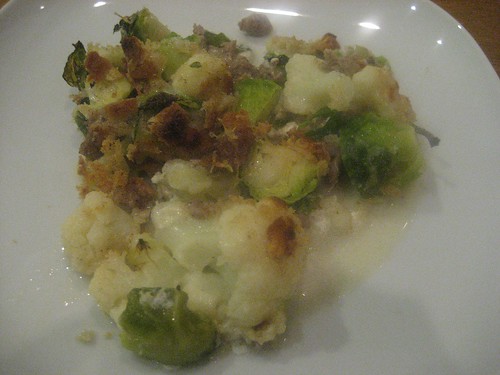 Cauliflower and brussels sprouts gratin