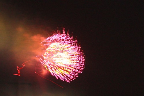 the one halfway-cool looking picture of fireworks that I took