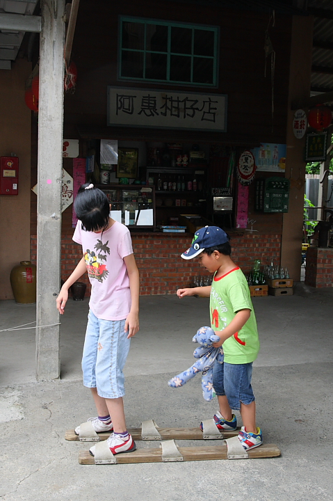 台南柳營八老爺車站（乳牛的家）0053