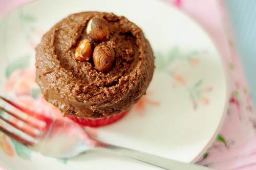 chocolate and hazelnut cupcakes
