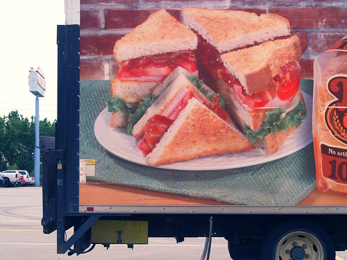 truck sandwich