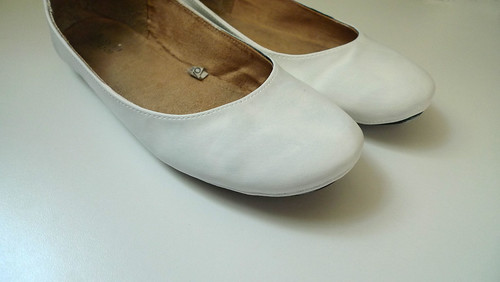 shoes with gesso